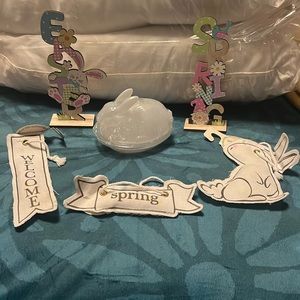 Set all NWT Easter/Spring set. 2 wooden, glass bunny container  3 canvas hangers